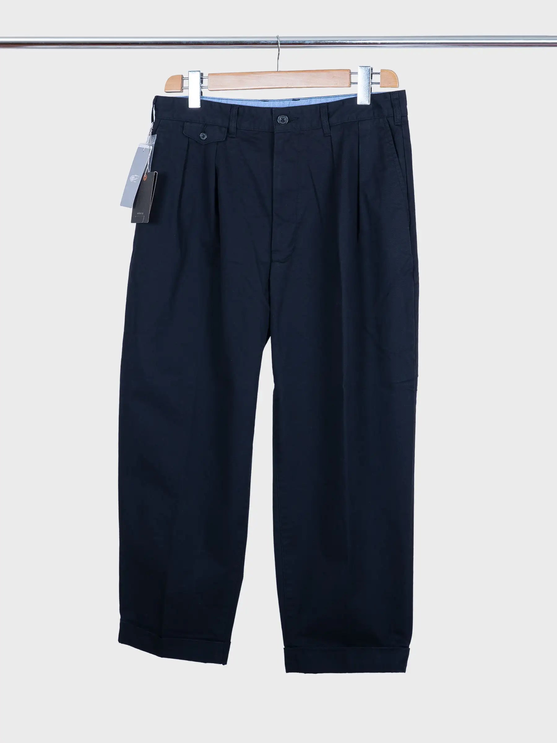 2 Pleats Twill Tapered Black