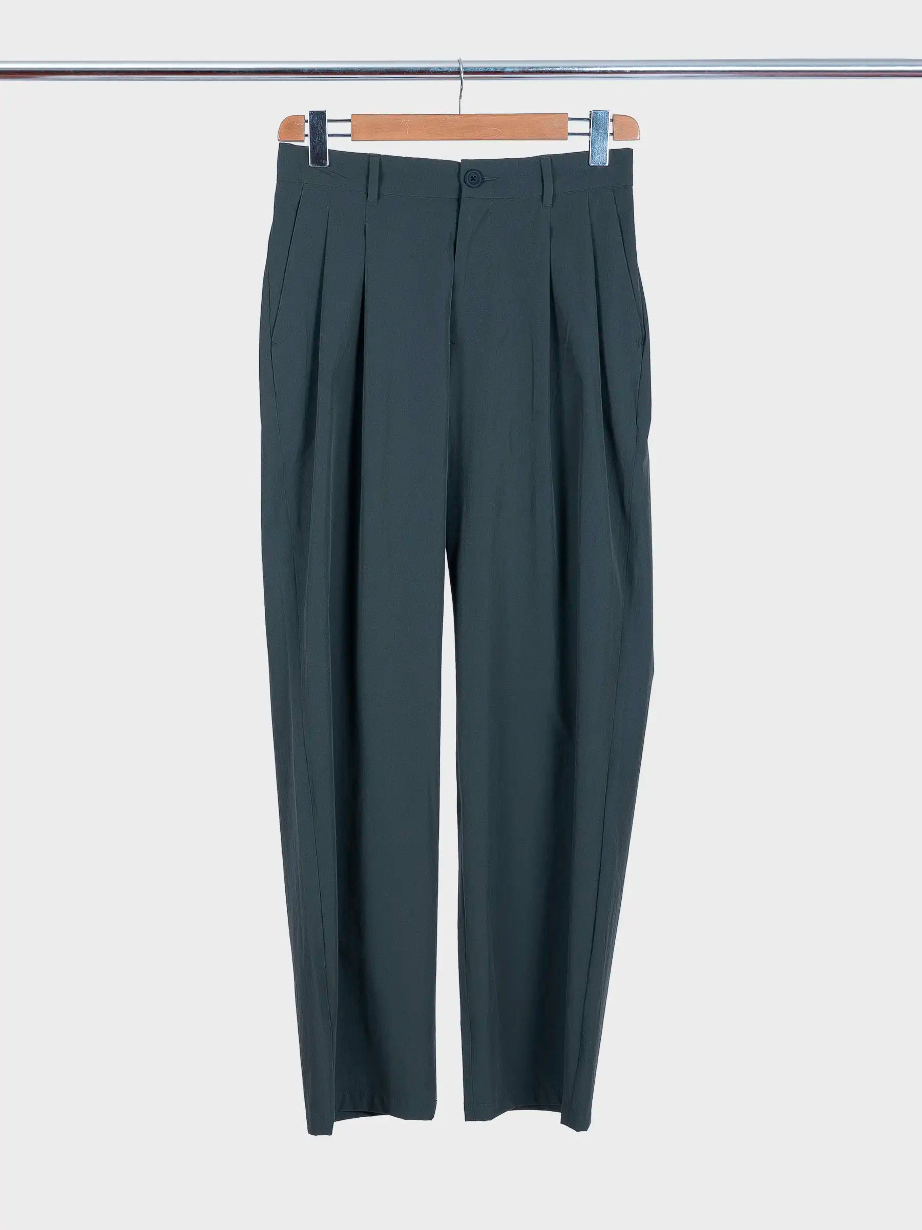 Benn Travel Light Pants Black Olive
