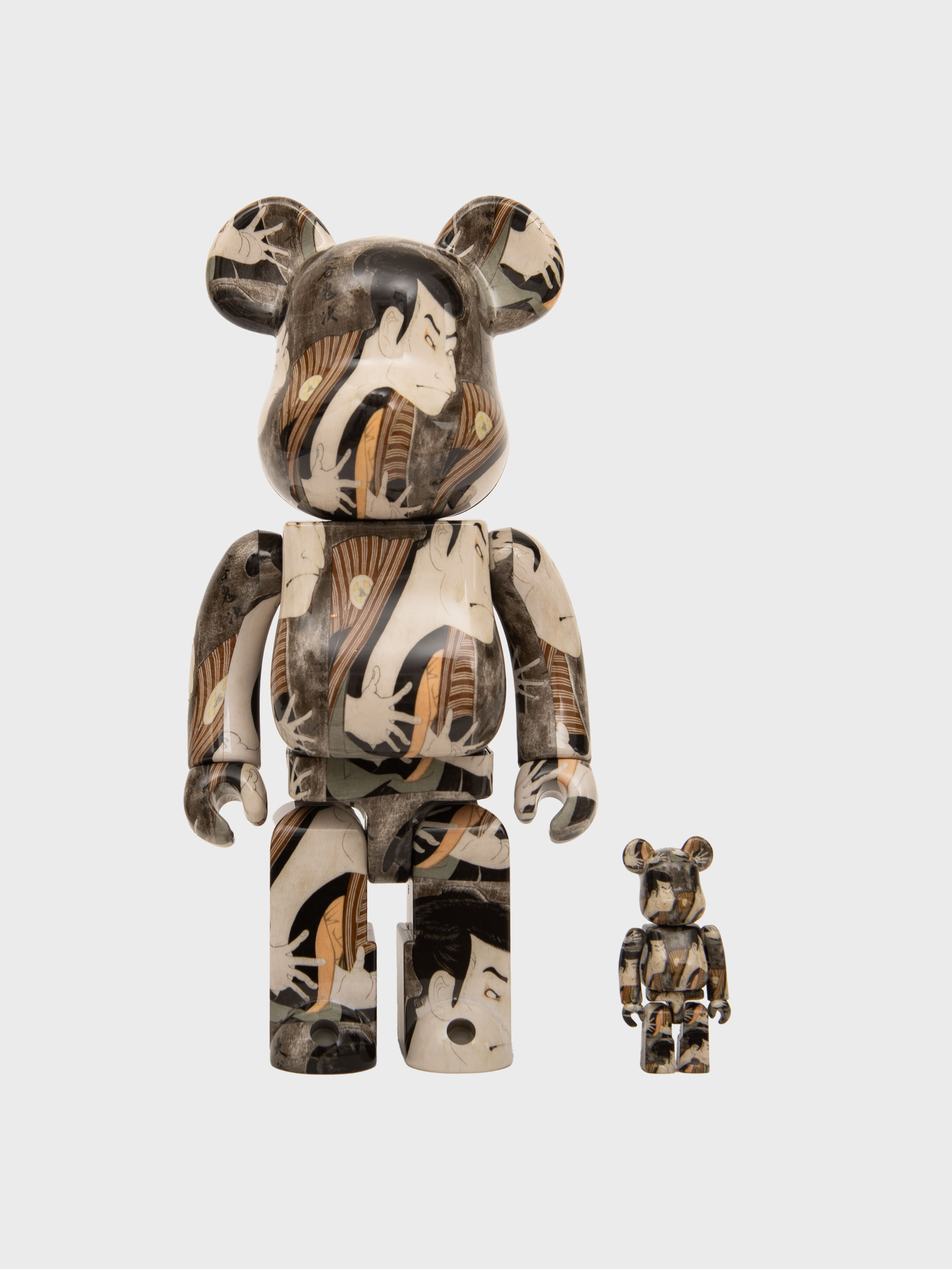 Bearbrick 400% + 100% Toshusai Sharaku 